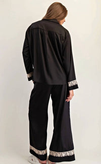 Ee:Some - Women's Lace Trim Satin Lounge Set