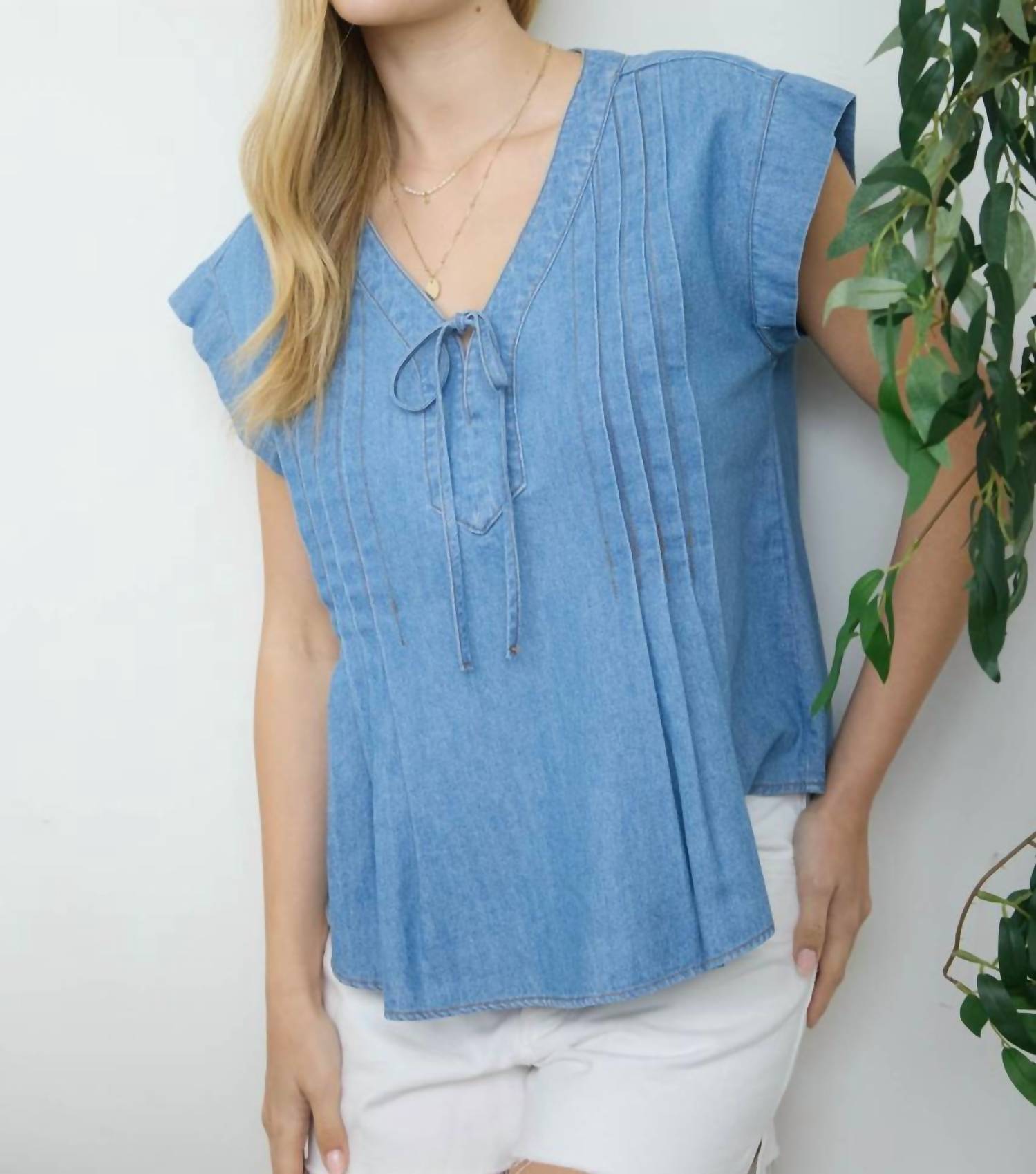 Blu Pepper - Front Tie Pintuck Detail Chambray Top