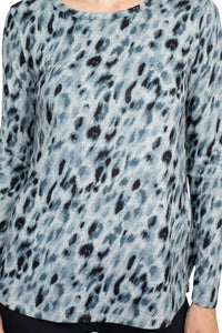 Joan Vass - Women's Scoop Neck Long Sleeve Hem Animal Print Jersey Top