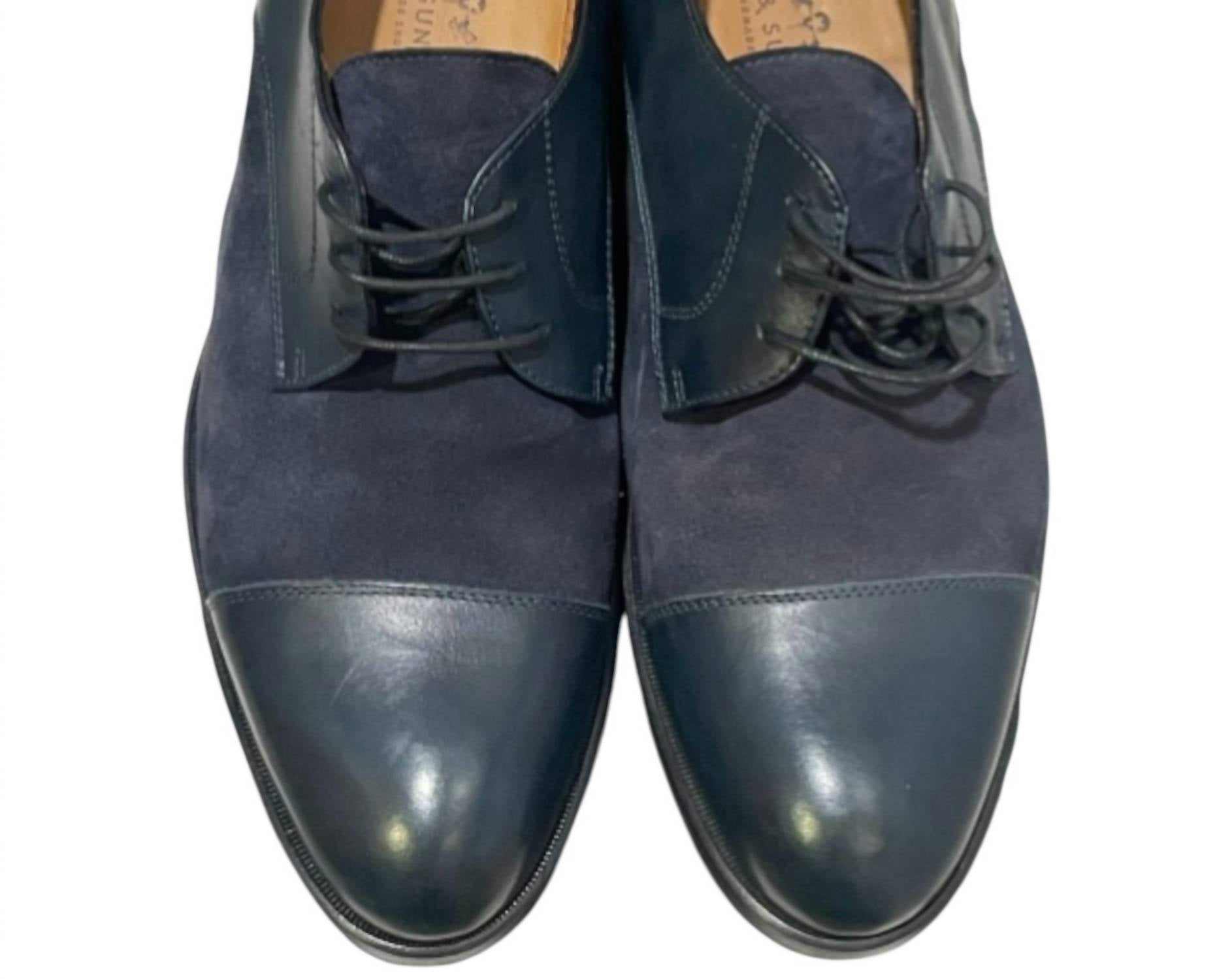 Awl & Sundry - Men's Casual Lace Up Shoe