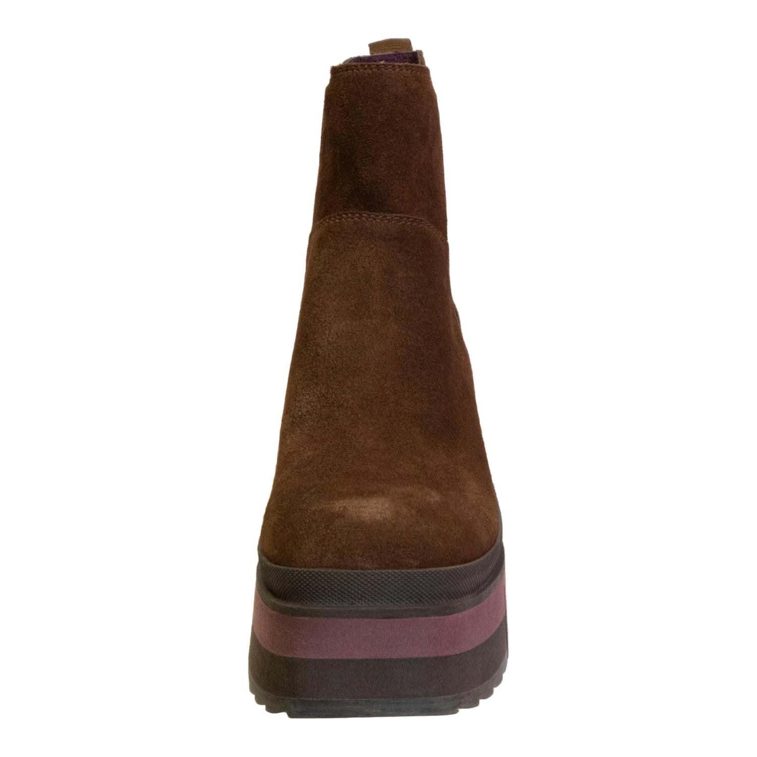 Naked Feet - Women's Guild Platform Chelsea Boots