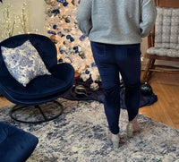 Amelia K. Luxe - Velvet Dream Jeggings