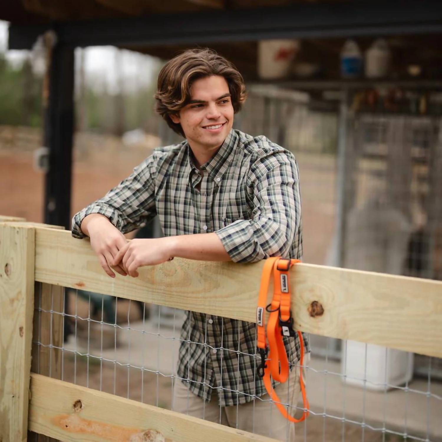 Local Boy Outfitters - Men's Ziegler Stretch Flannel Shirt