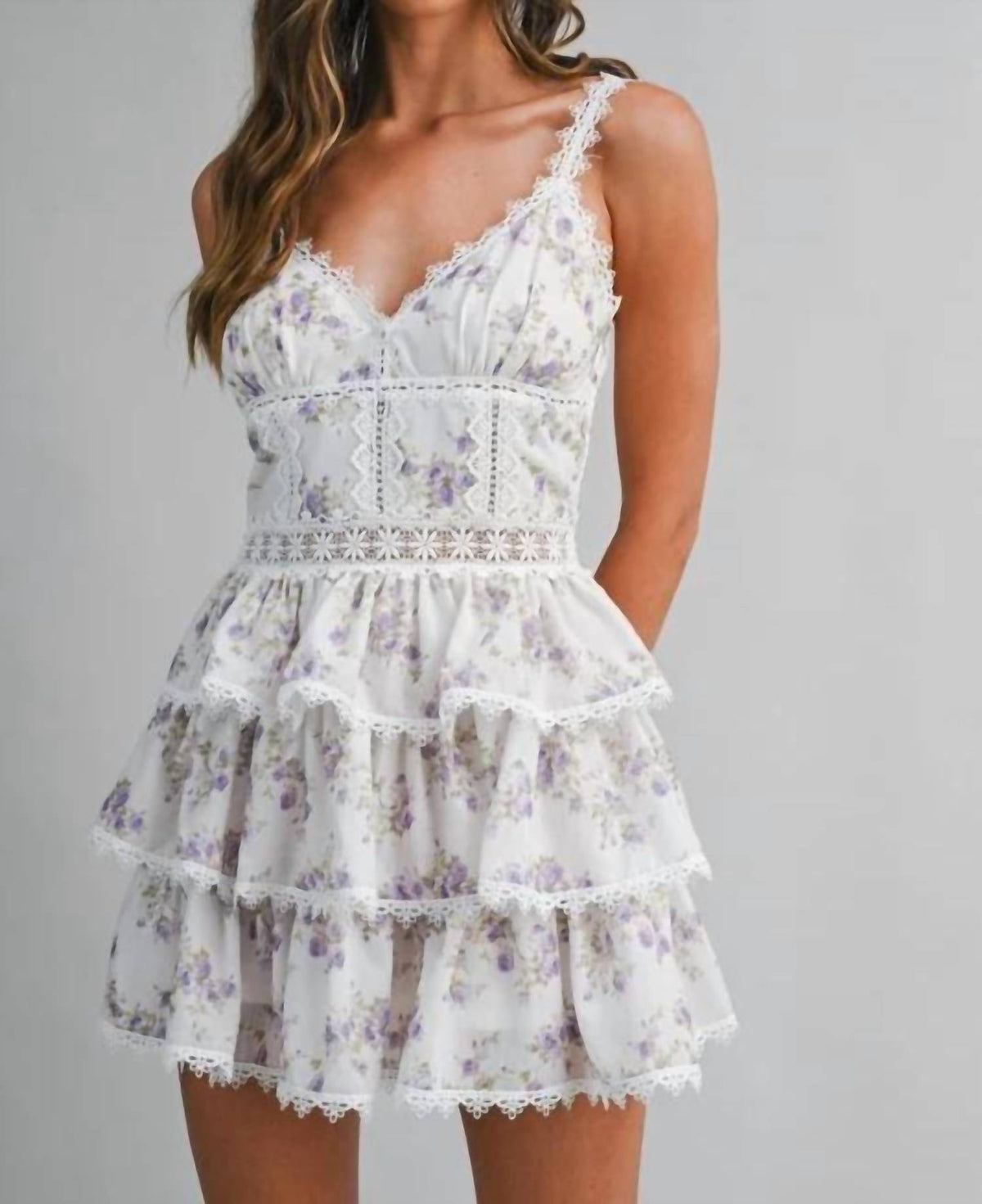 Mable - Print Lace-trim Detail Ruffle Tiered Mini Dress