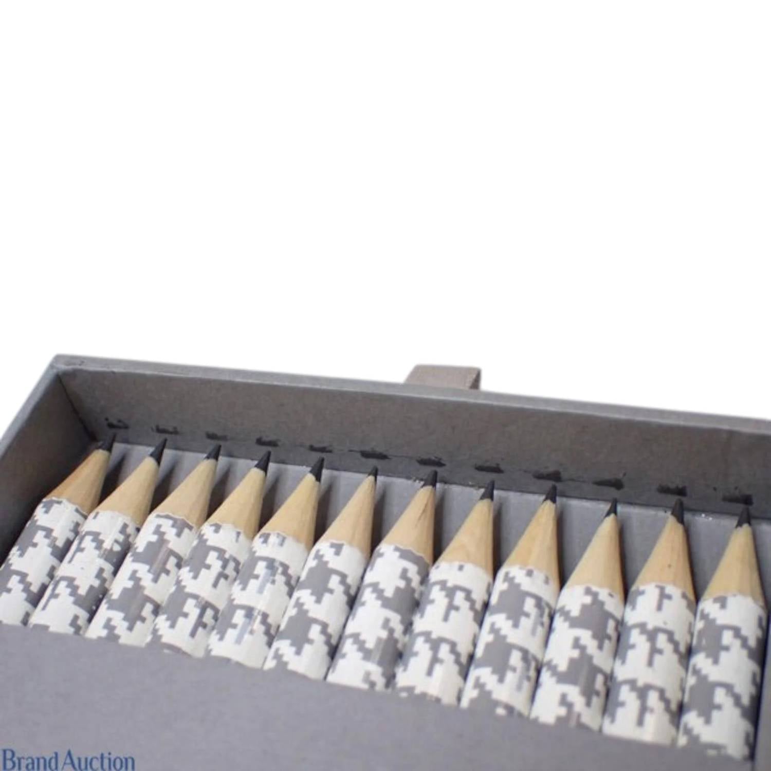 Dior - Pencil And Notebook Art Set
