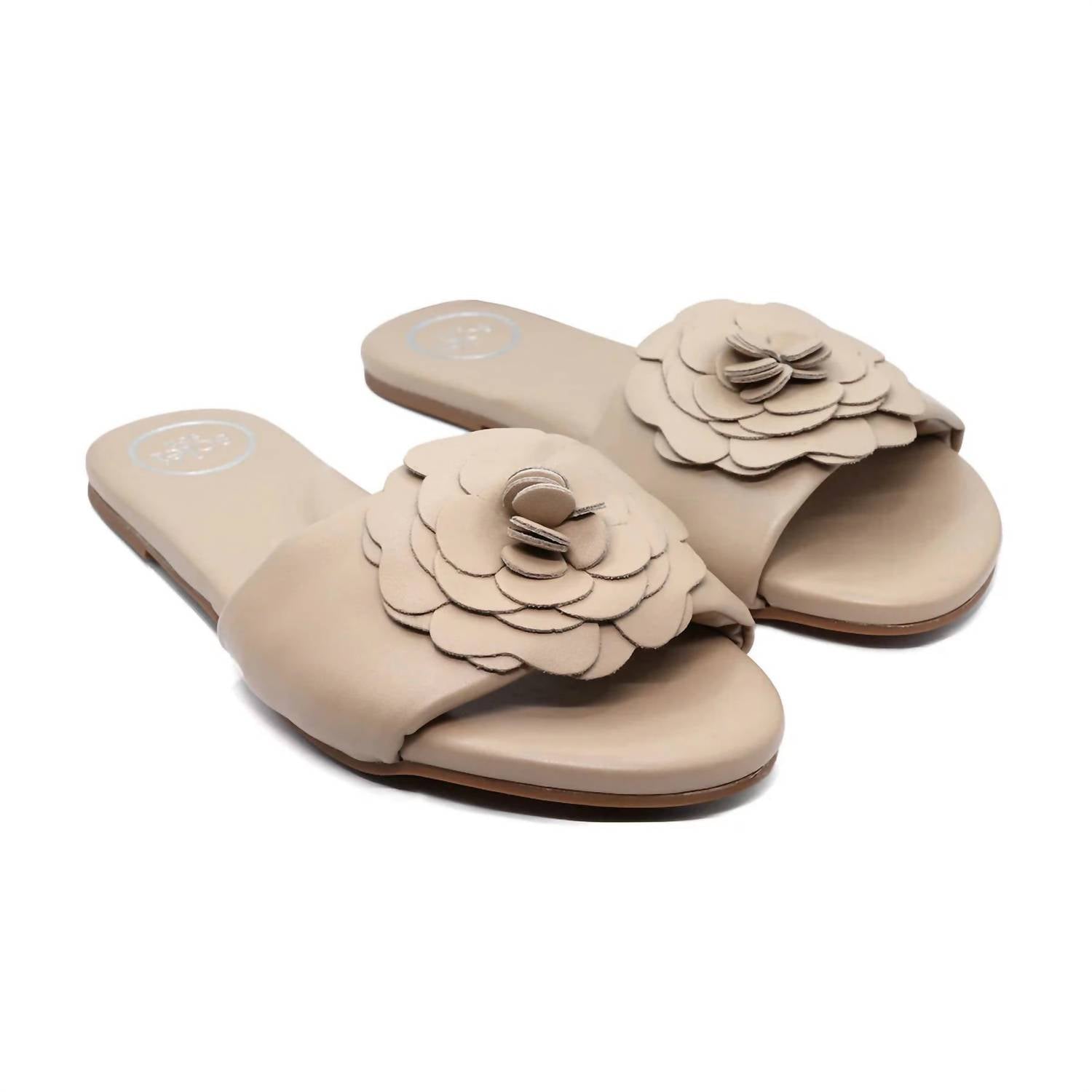 solei sea Women's Dahlie Petal Slide Sandal in bistro - women's flats - alternate view