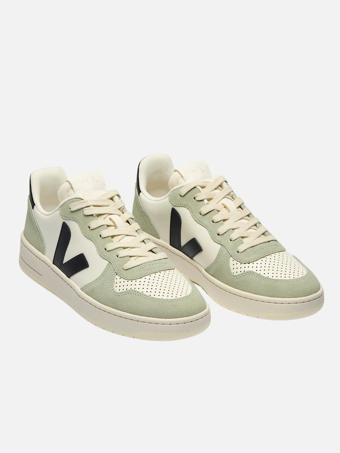 Veja - Unisex V-10 Leather Sneaker Shoe