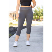 Julia Rose - Dani Capri Leggings With Pockets