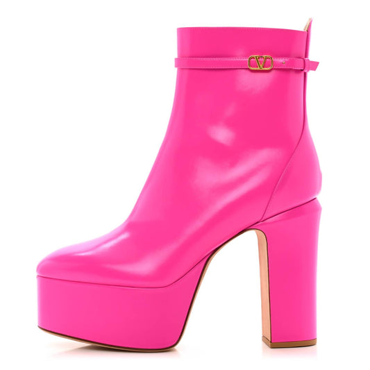 Valentino Garavani - Women's Calfskin Tan-go Ankle Boots