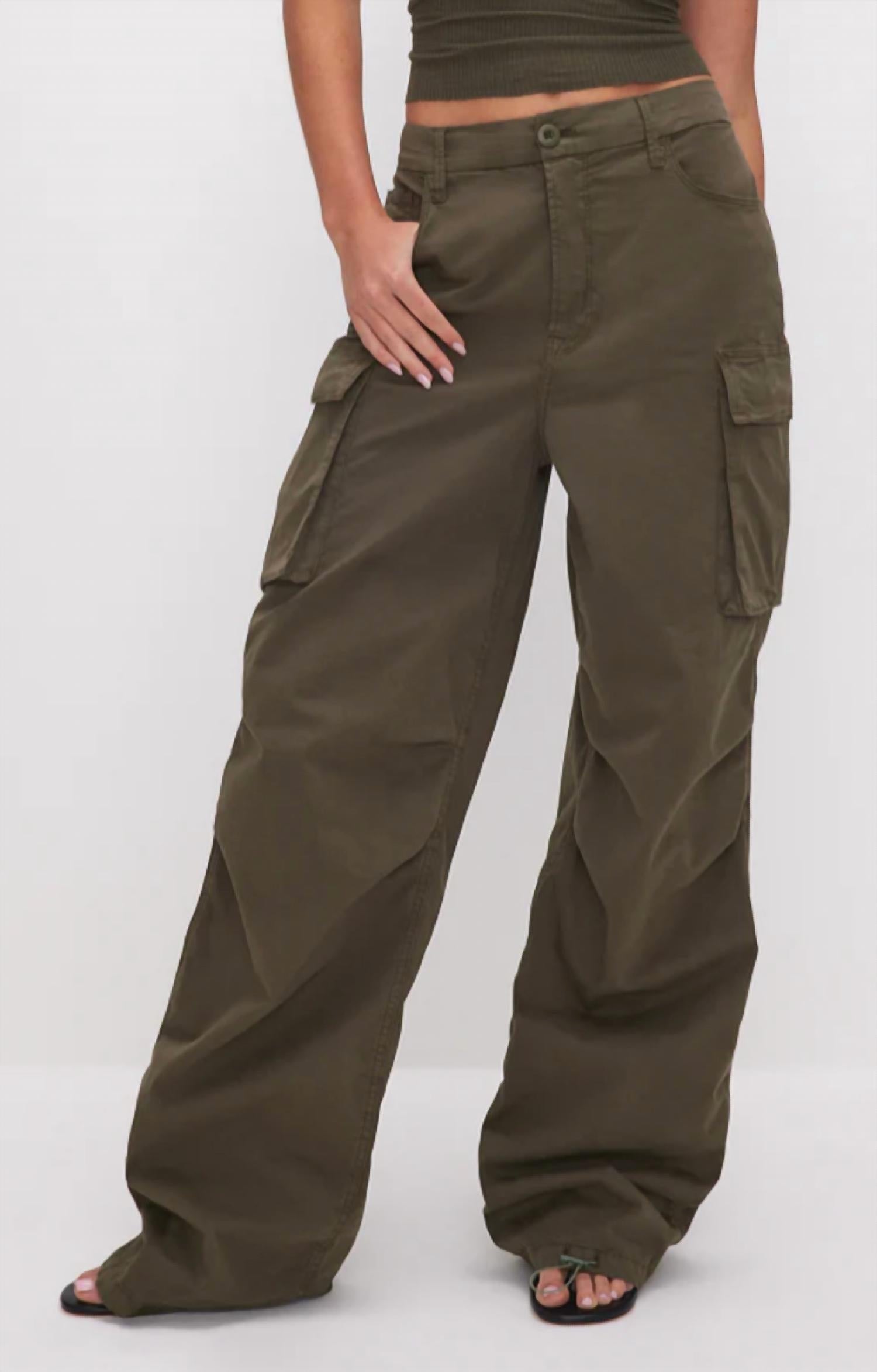 Good American - Baggy Cargo Pants