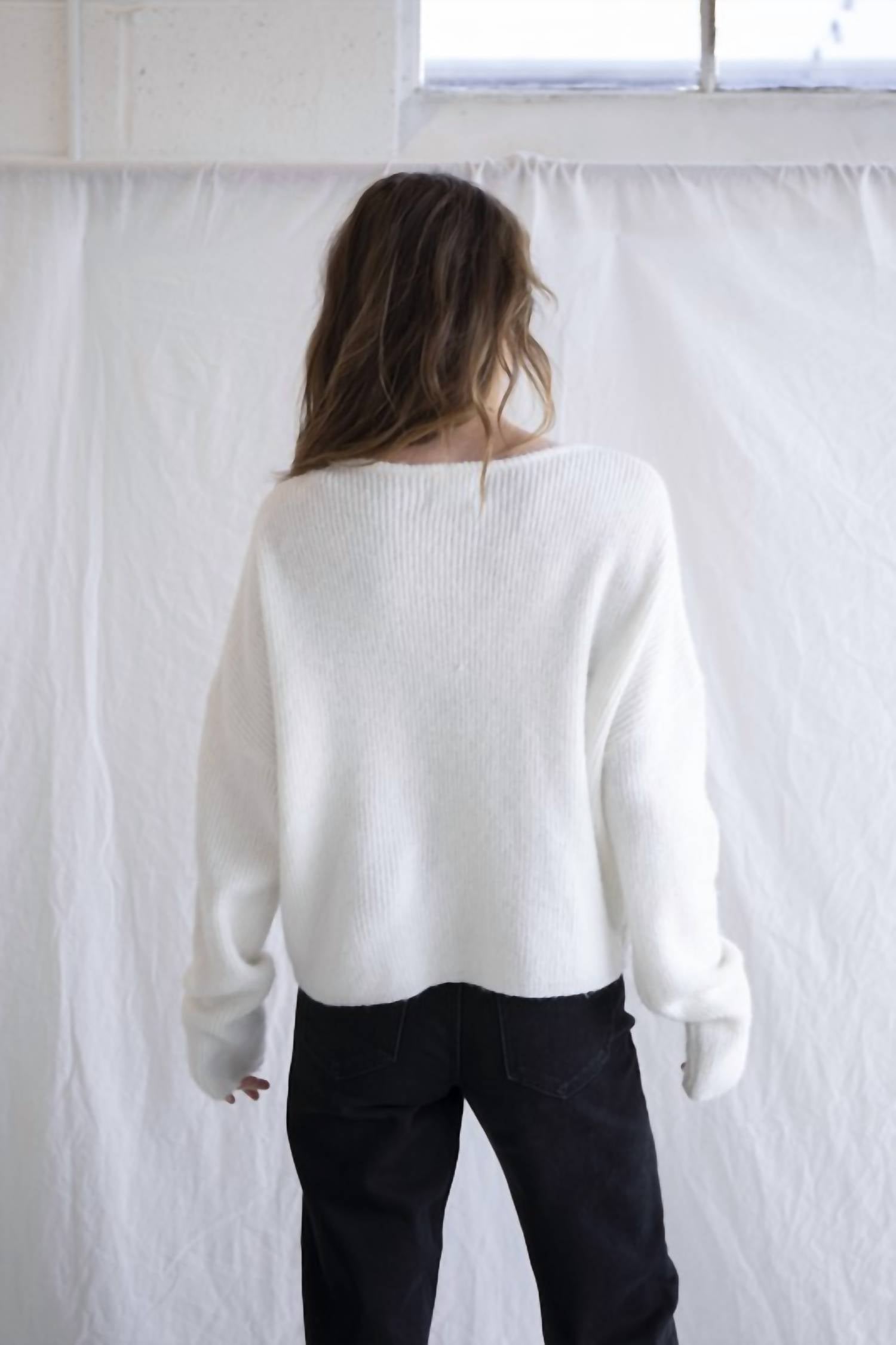 Things Between - Amora Heart Button Cardigan