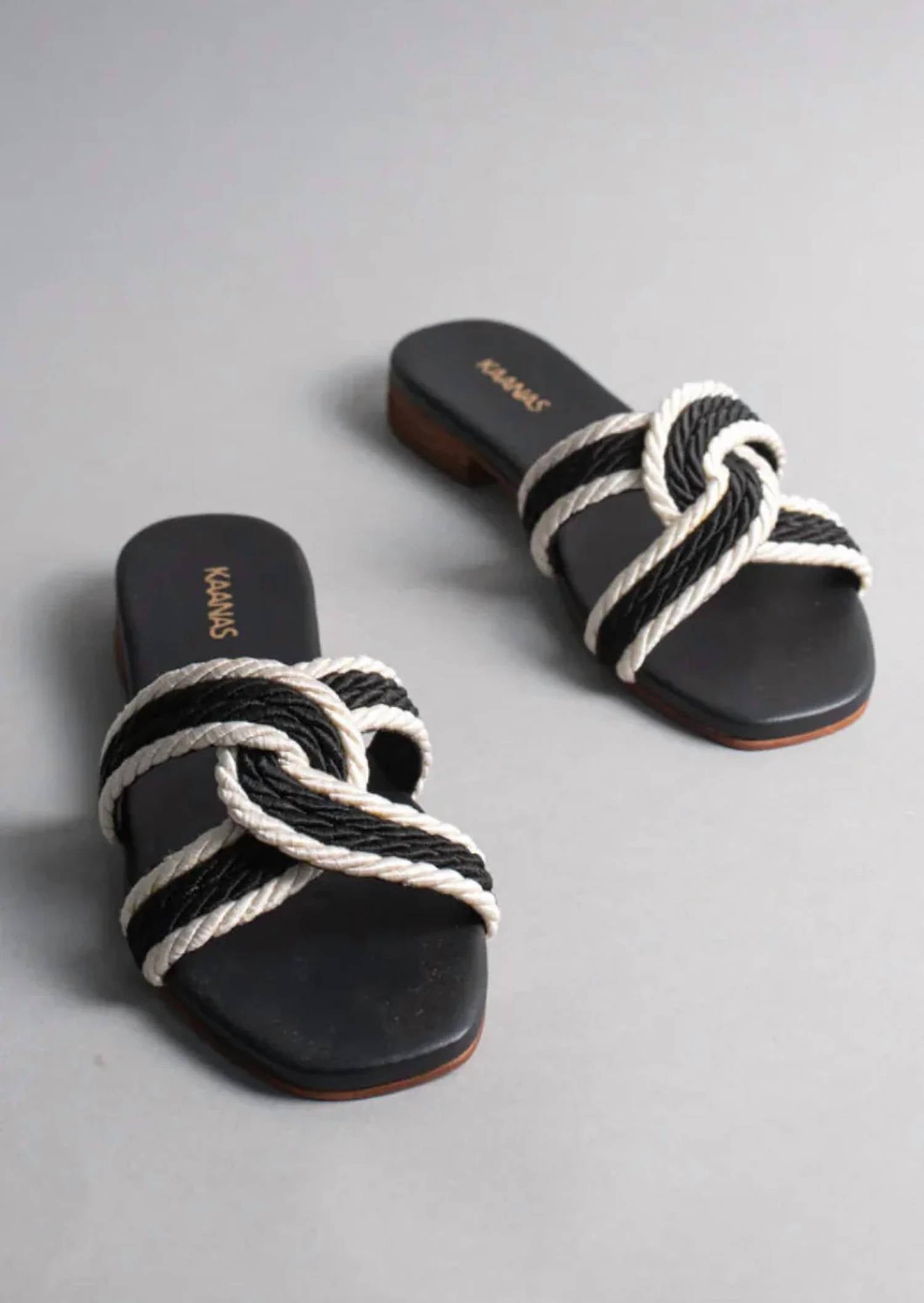 Kaanas - Women's Olas Sandal