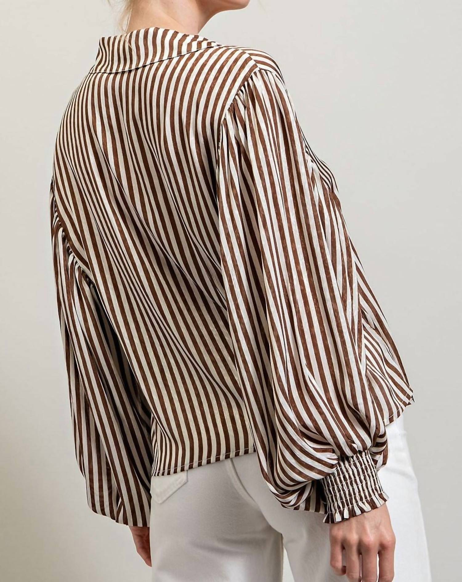 Ee:Some - Stripe Bubble Sleeve Blouse