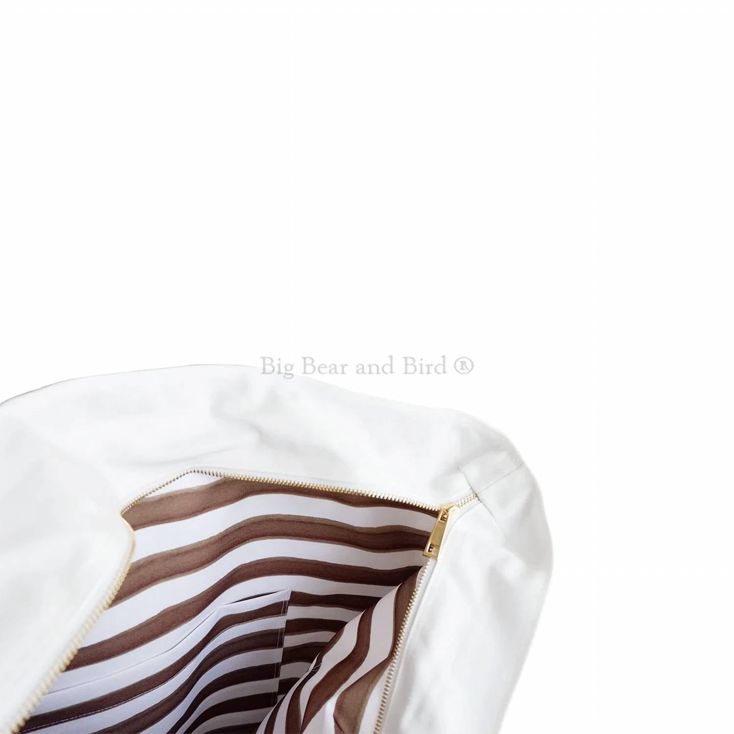 Big Bear And Bird - Classic Tote Hand Bag