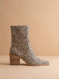 Oasis Society - Women's Vienna Sleek Ankle Hugging Bootie