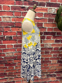 Inoah - Women's Modern Bloom Sleeveless Swing Dress