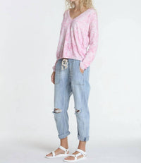 Label+Thread - Women's Boardwalk Vee Top