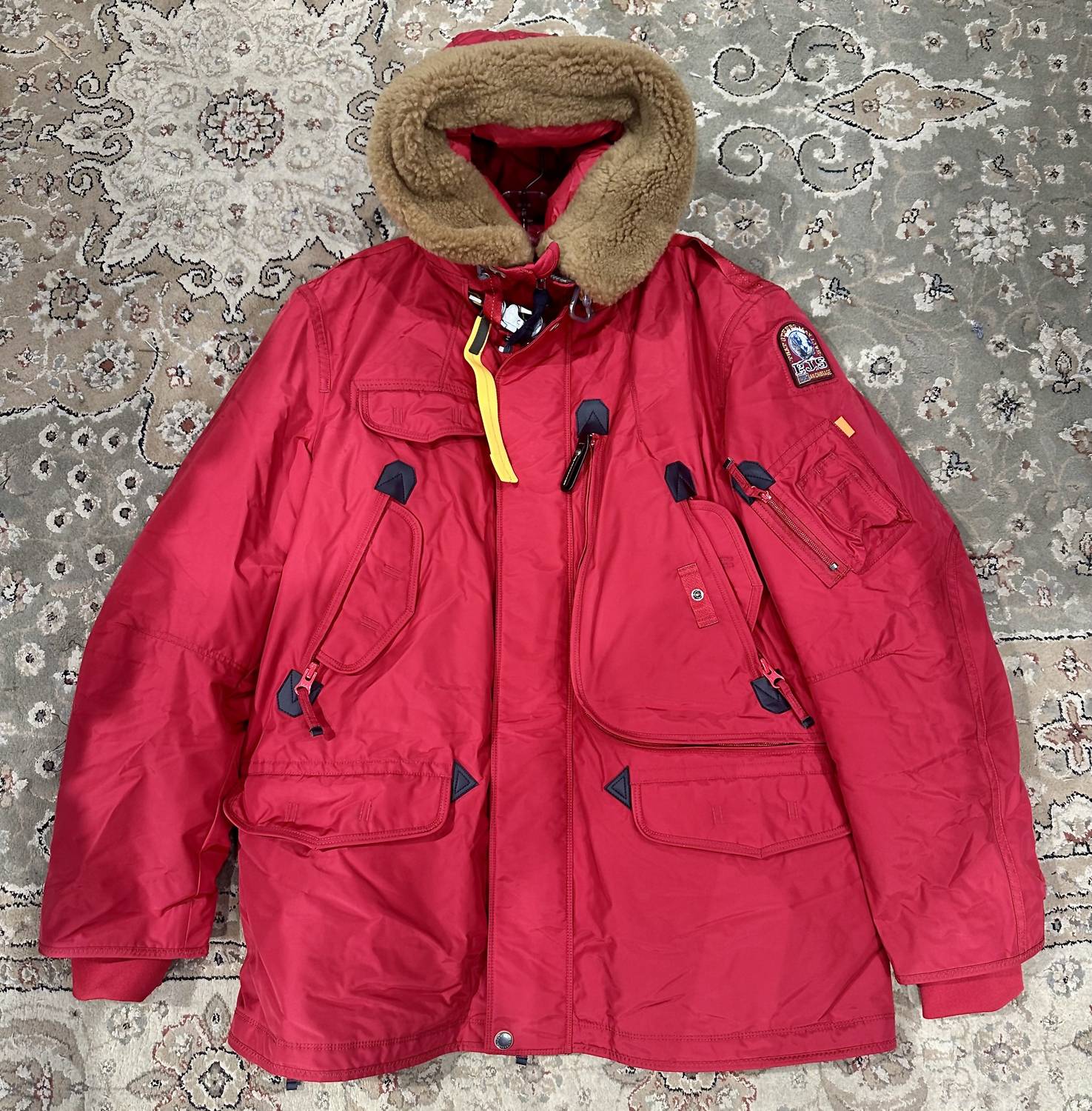 Parajumpers - right hand s
