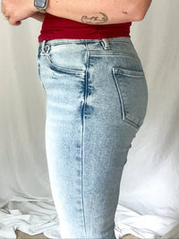 Risen - High Rise Crop Straight Jeans