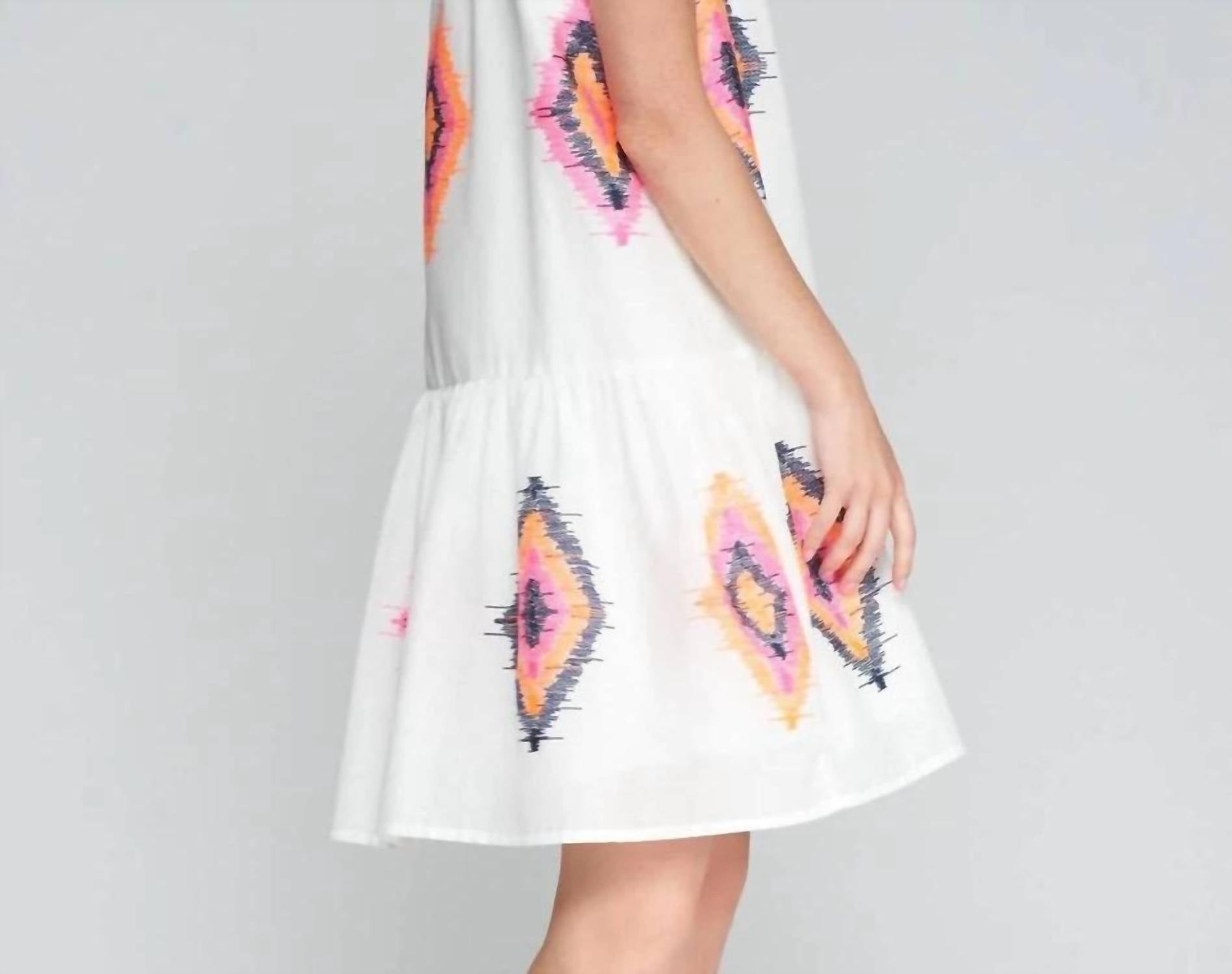 Vilagallo - Sleeveless Embroidered Dress