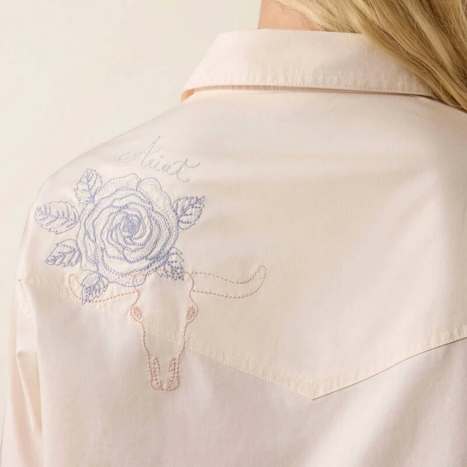 Ariat - Ashville Embroidered Snap Shirt