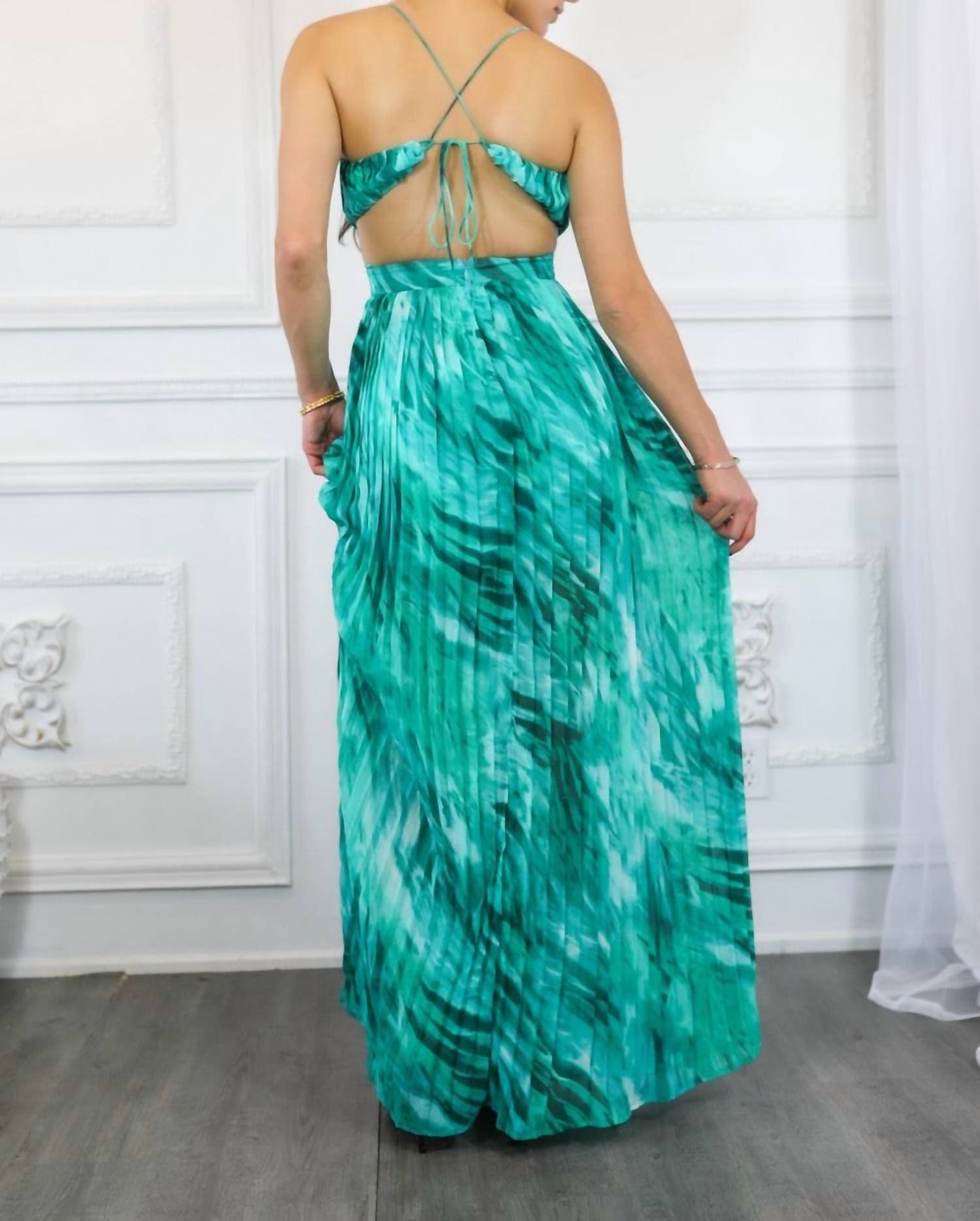 Surelymine - Pleated Cut Out Chiffon Maxi Dress