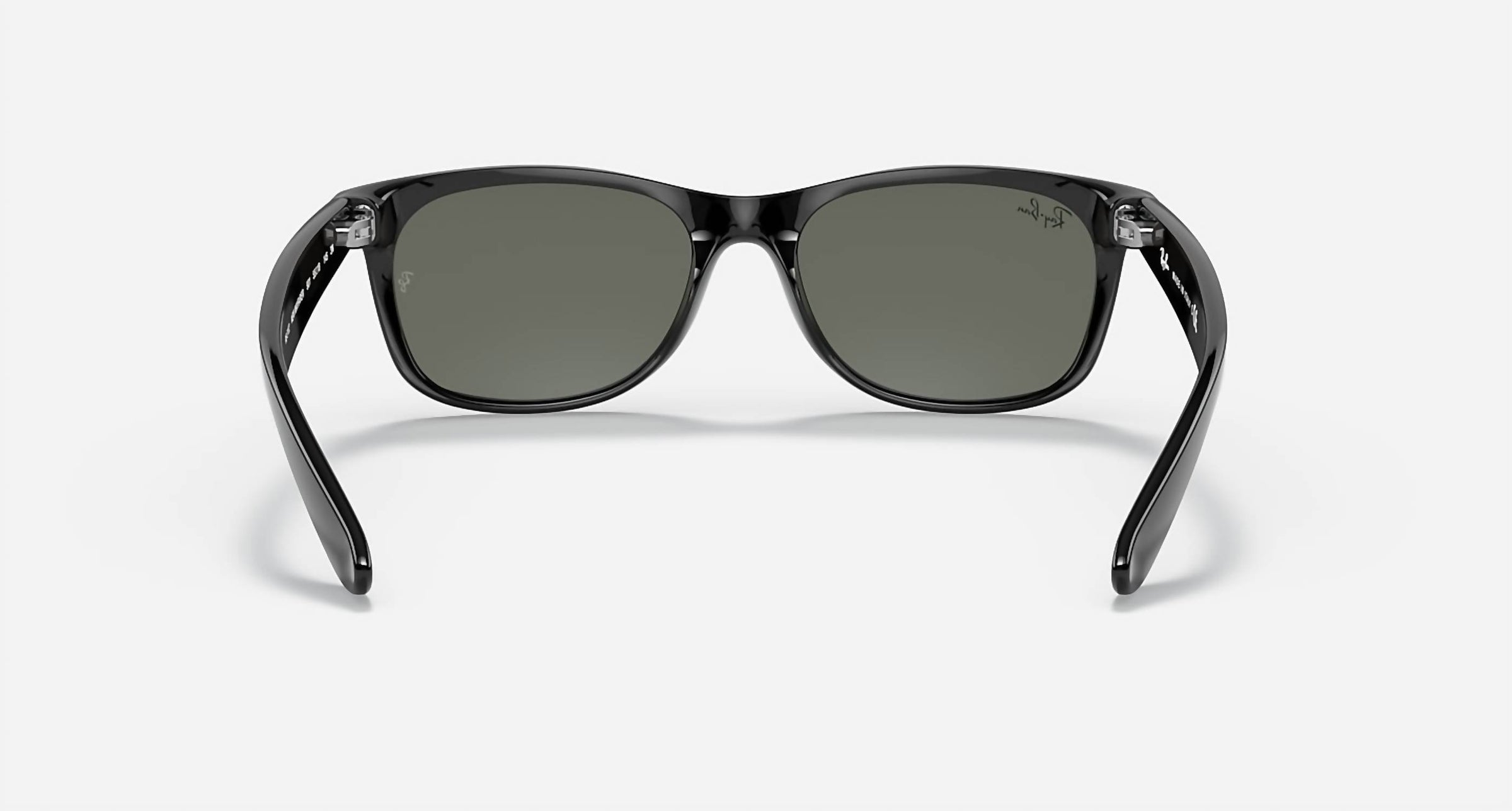 Ray Ban - Women's Rb2132 New Wayfarer Classic Sunglasses
