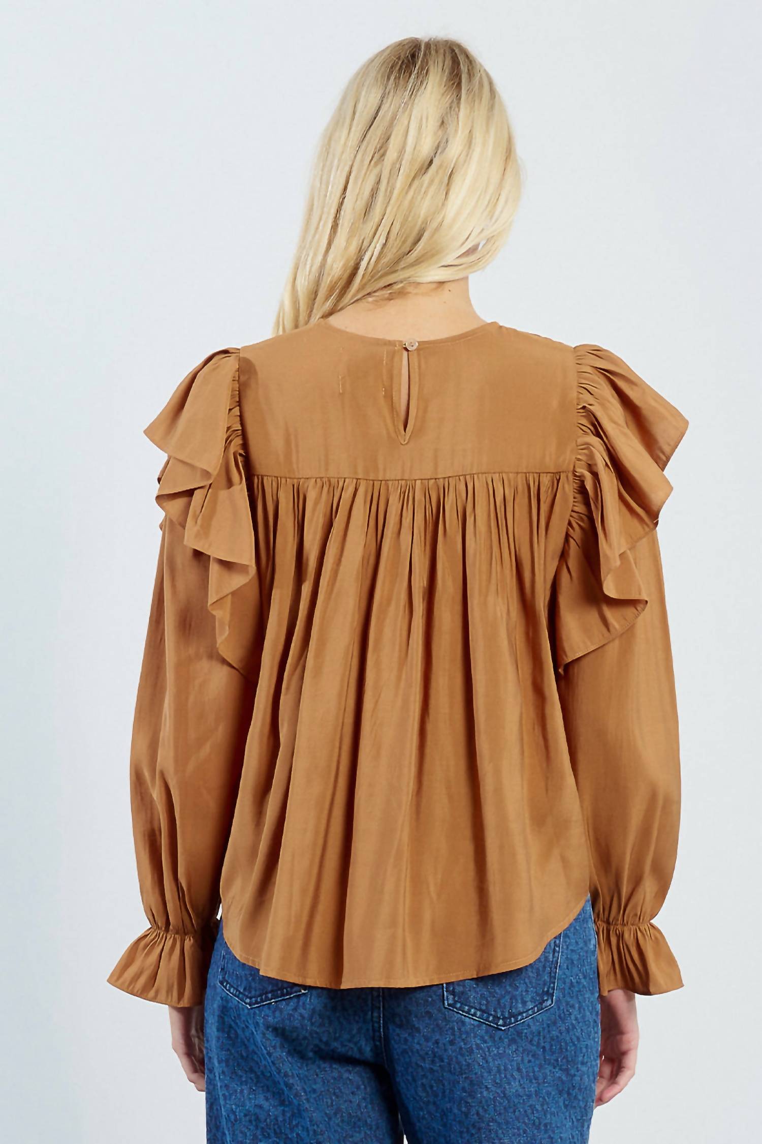 Lili Sidonio - Long Sleeve Ruffle Blouse