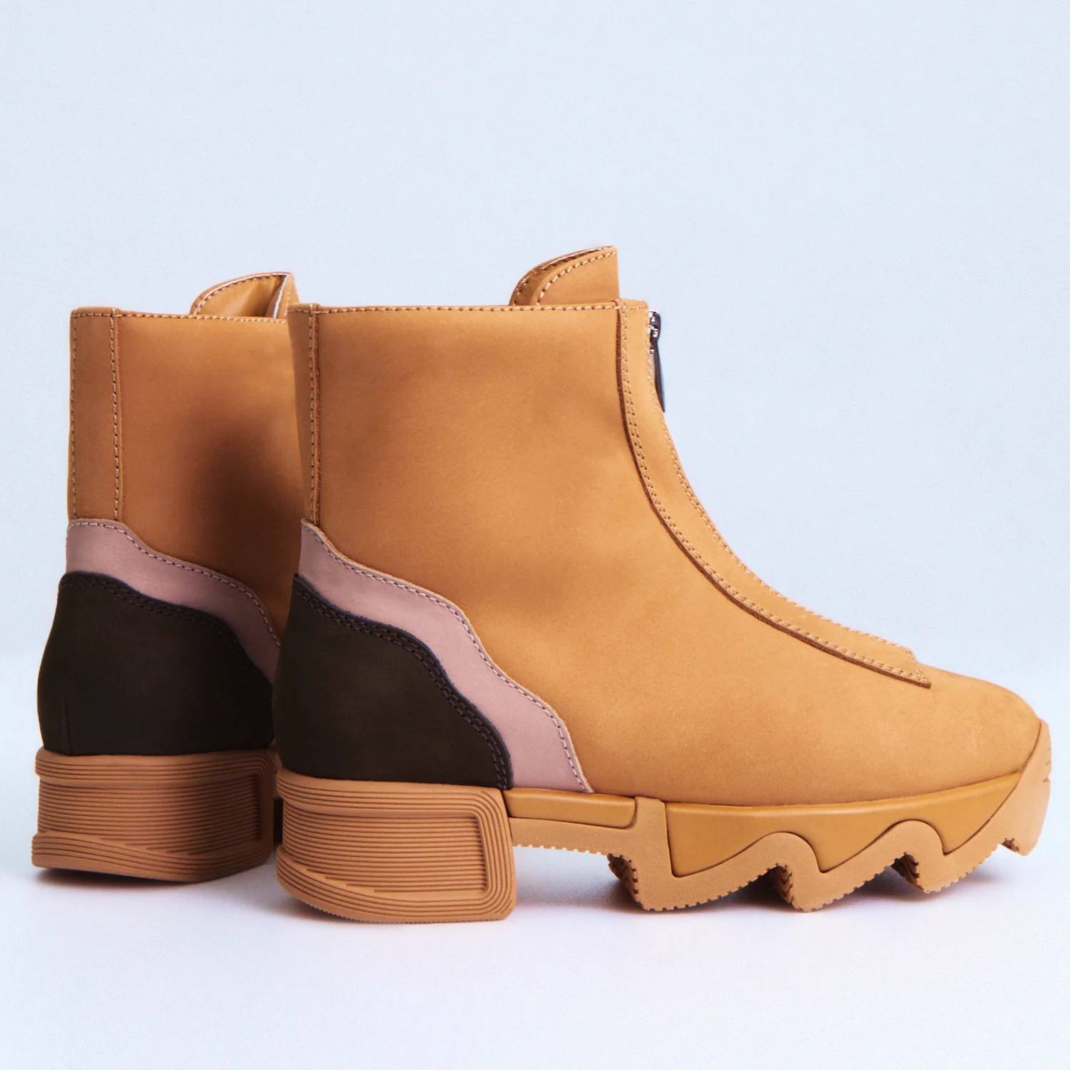 Iri - Women's Odele Zip-up Boot