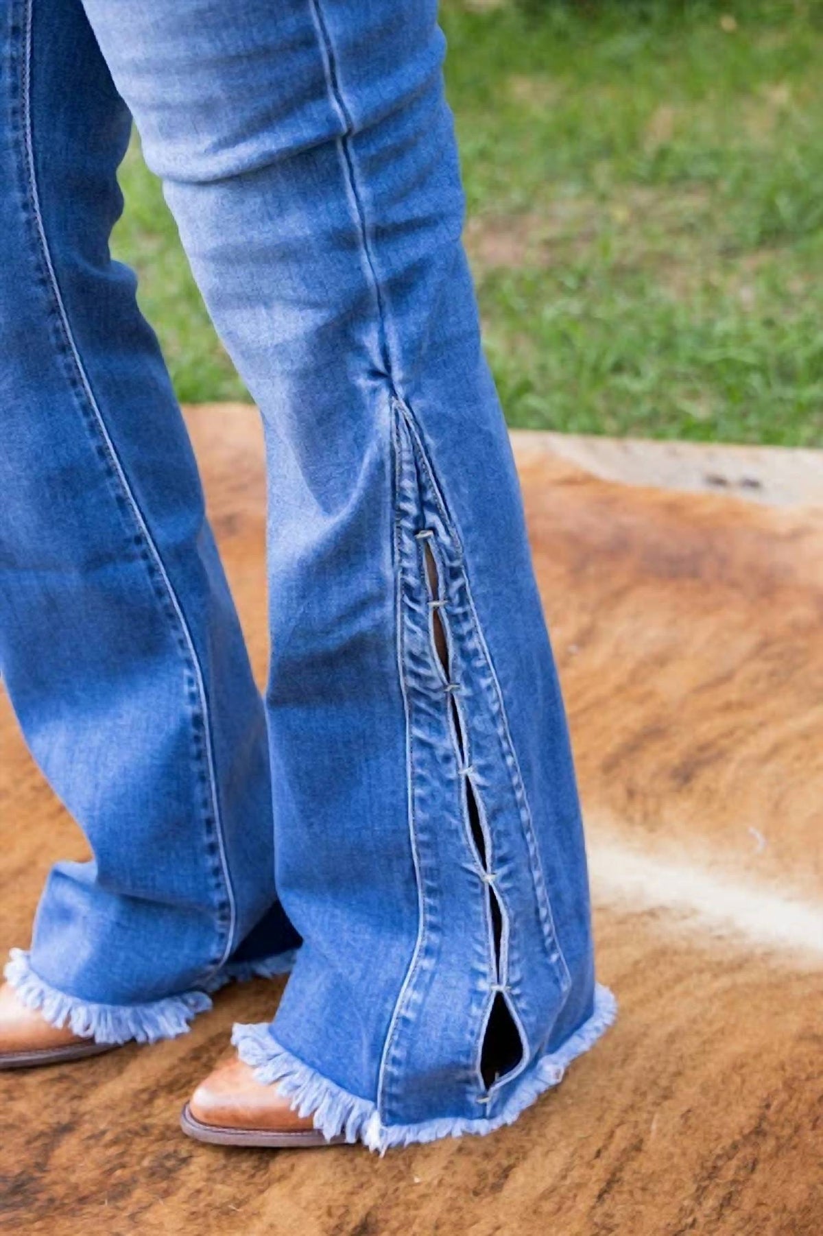Kancan - Rila High Rise Flare Jeans