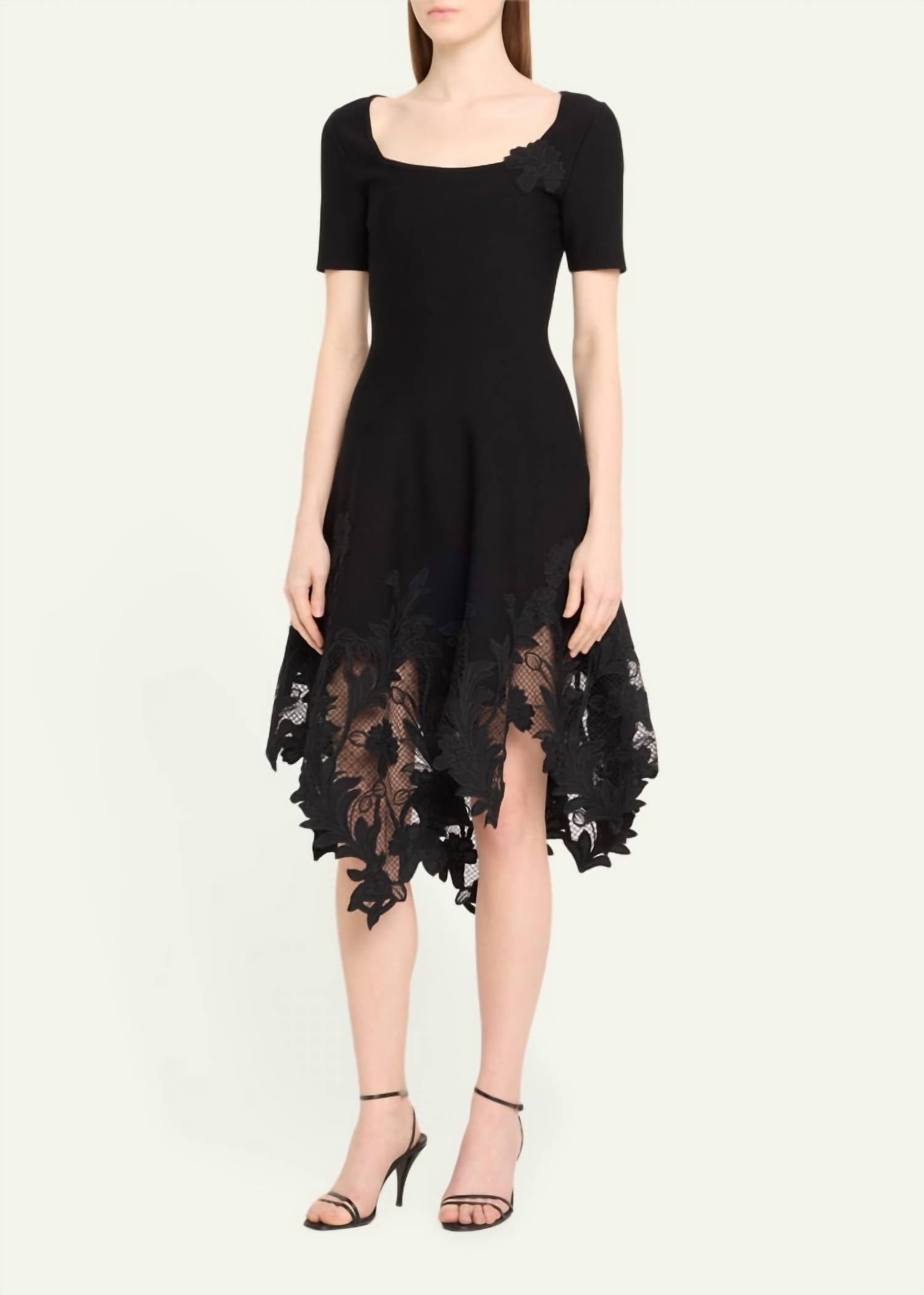 Oscar De La Renta - Carnation Guipure Lace Knit Midi-Dress