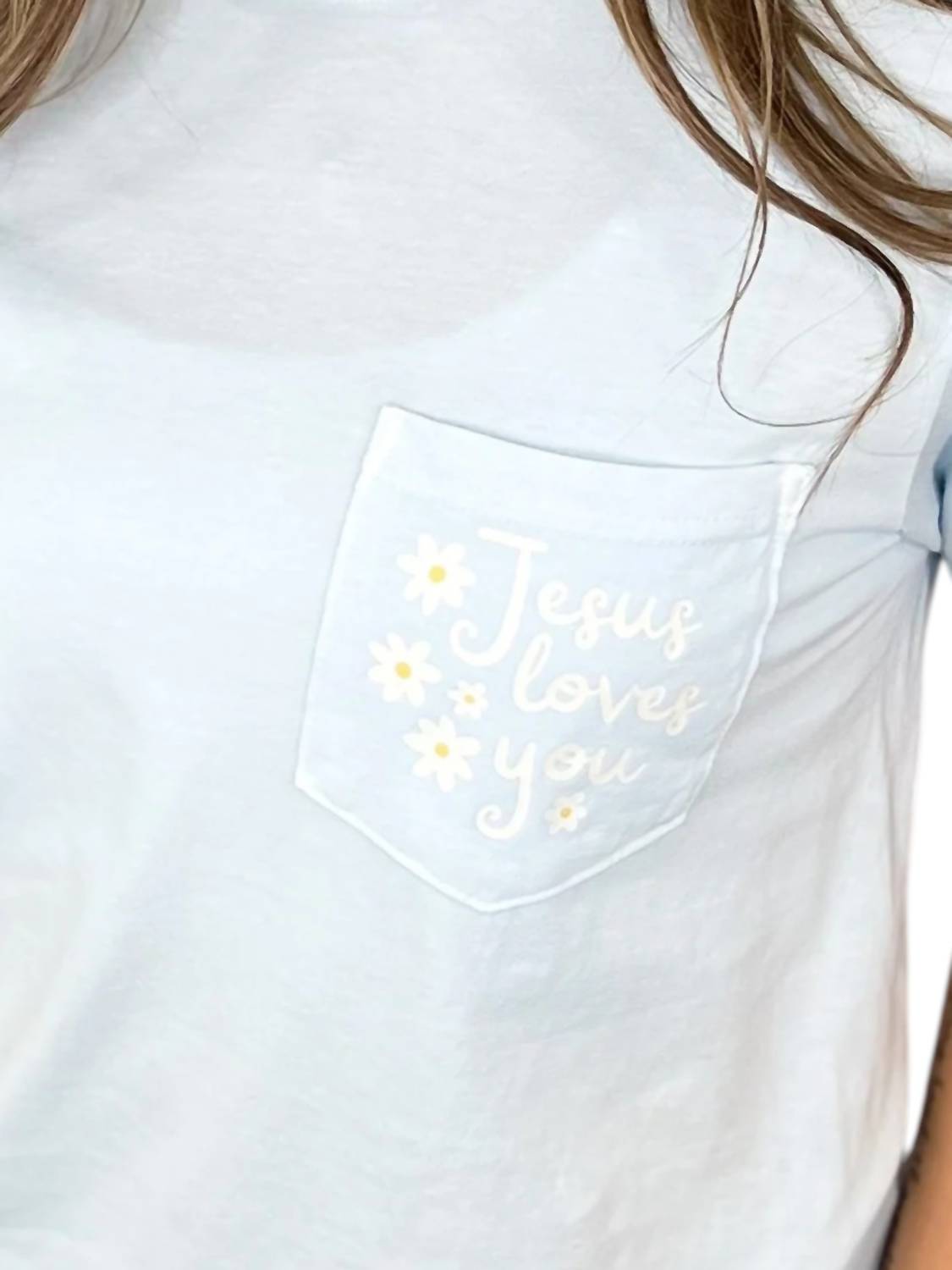 Scripted Pearl - Jesus Loves You Cotton Short Sleeve Graphic Tee