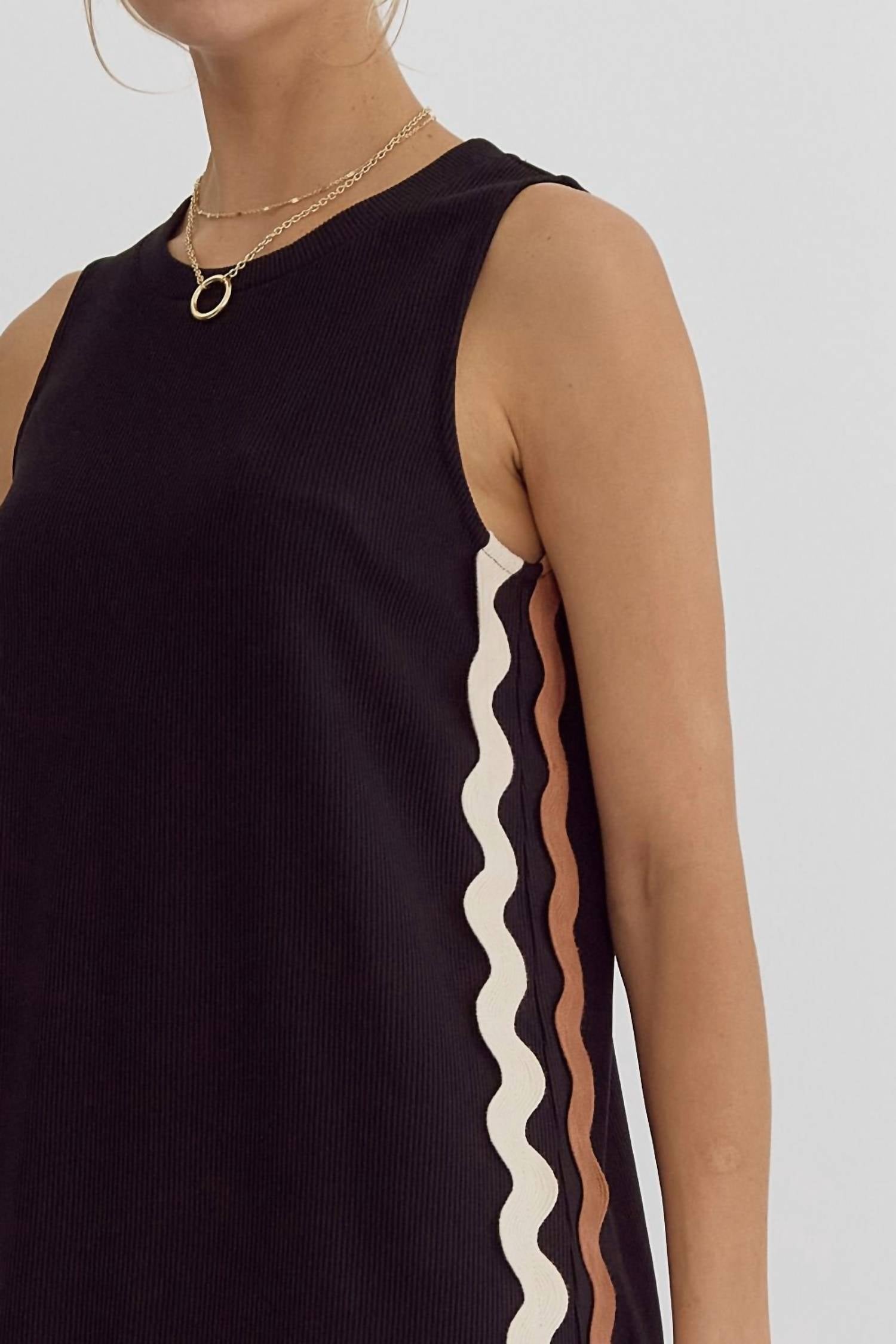 Entro - Missing You Midi Dress