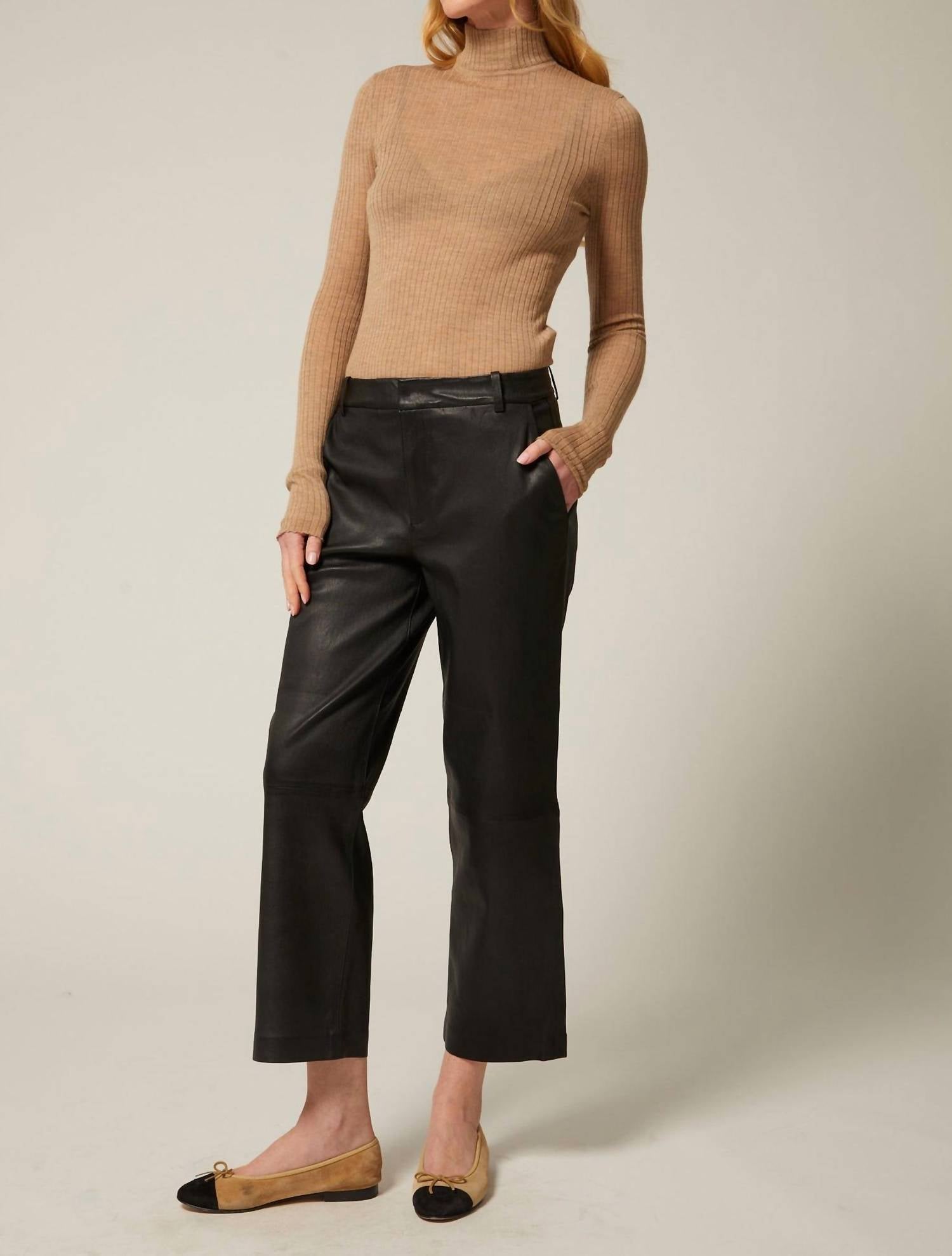 Sprwmn - Mock Neck Top