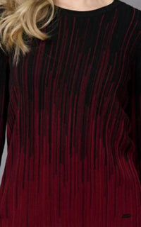 Picadilly - Textured Linear Top