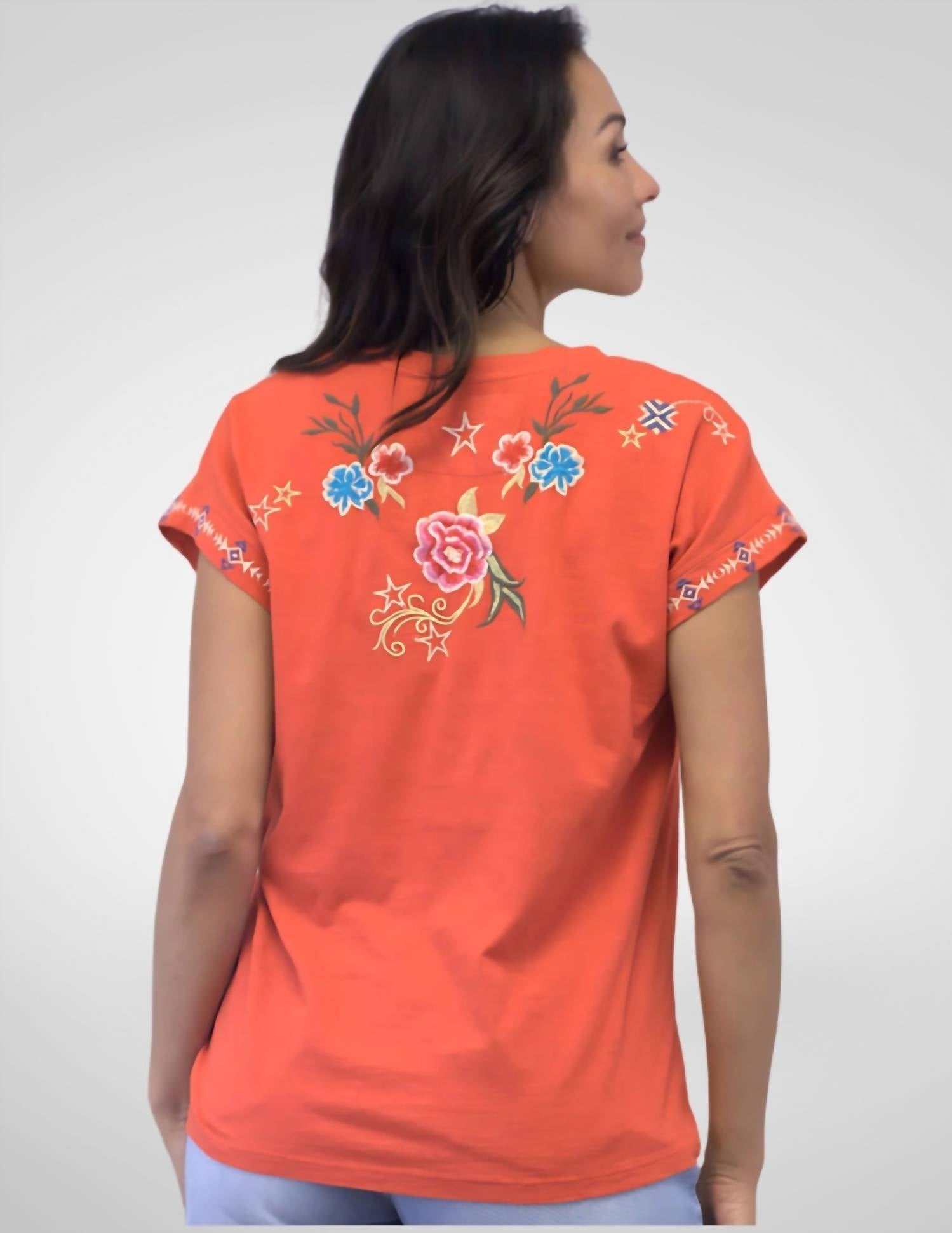 Caite & Kyla - Dahna Tee