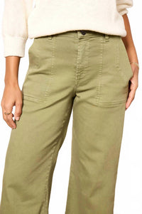 KUT FROM THE KLOTH Meg High Rise Wide Leg Pants in pistachio - women's pants - detail view