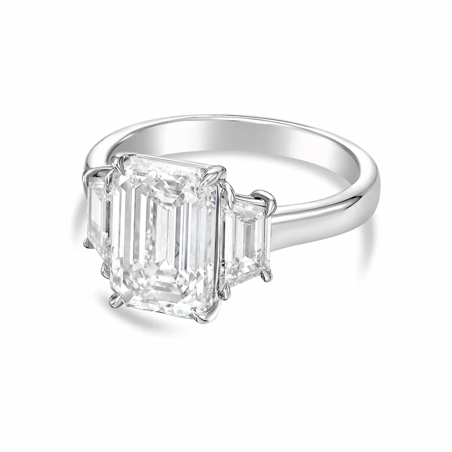 Diana M Jewels - Women's Emerald Lab-Grown Diamond Ring (5.00 Ct) - Statement