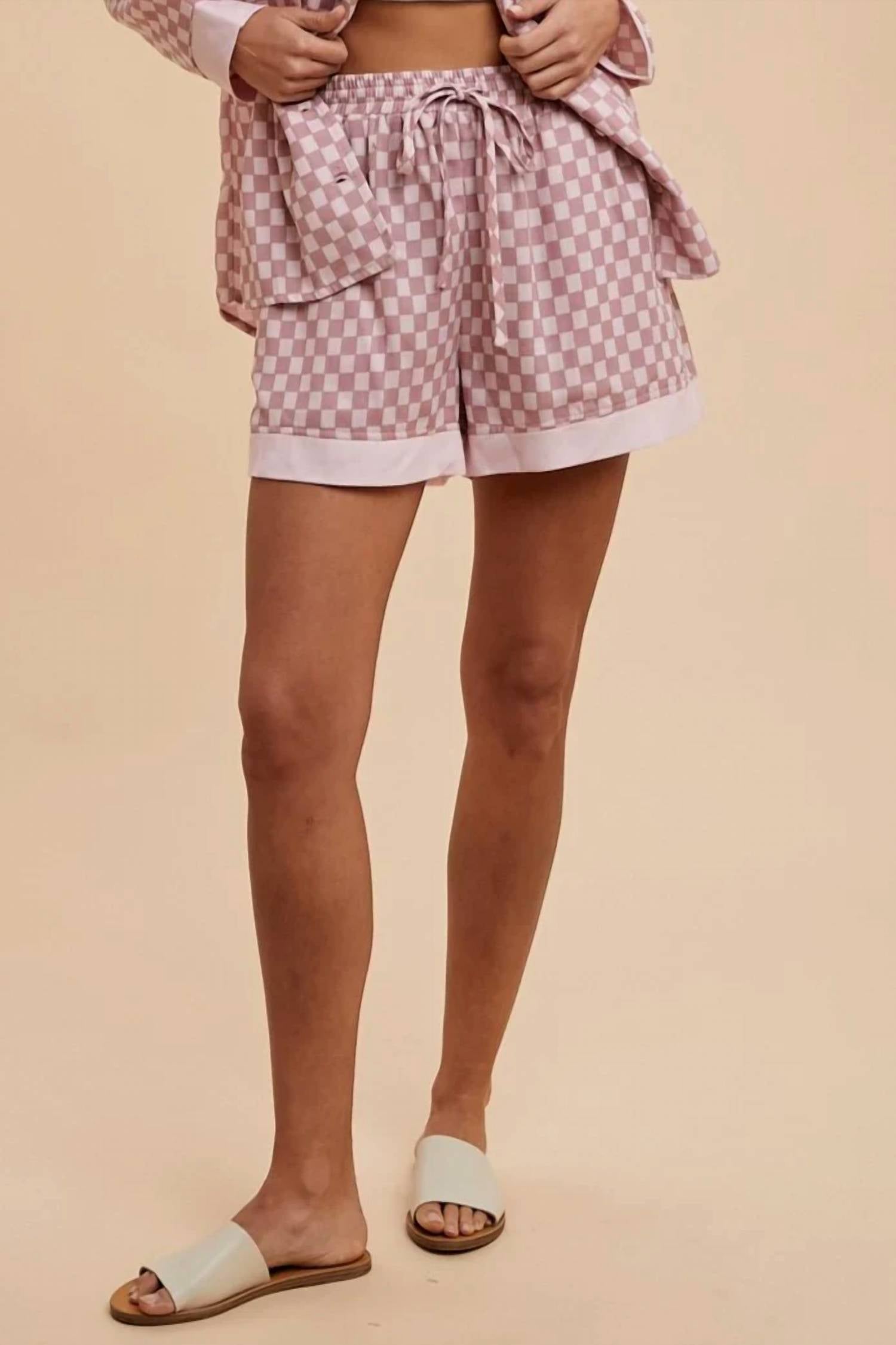 Anniewear - Checkered Pajama Set