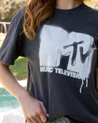 Suburban Riot - Mtv Spray Paint Boyfriend Tee