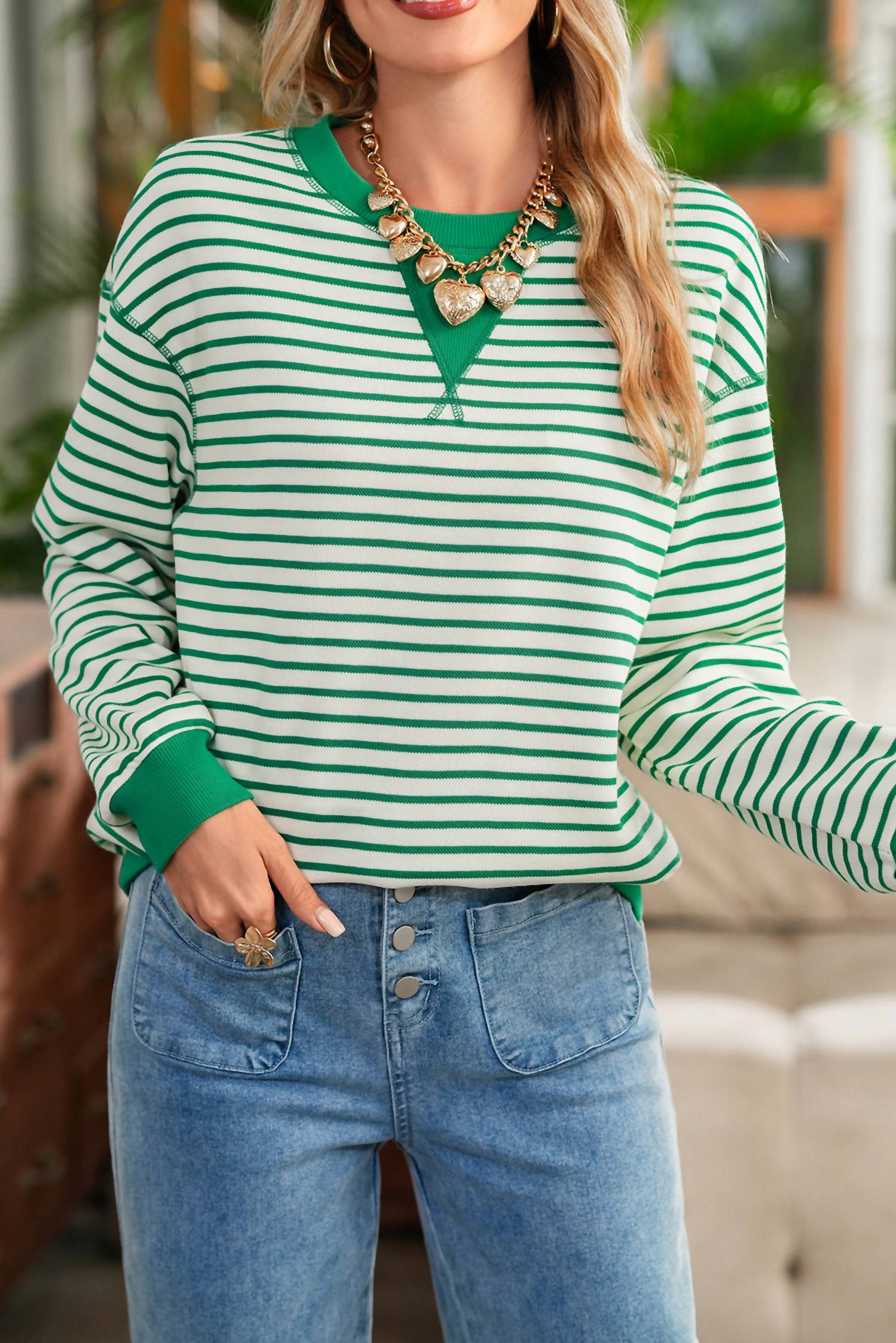 Shewin - Women's Striped Crewneck Sweatshirt