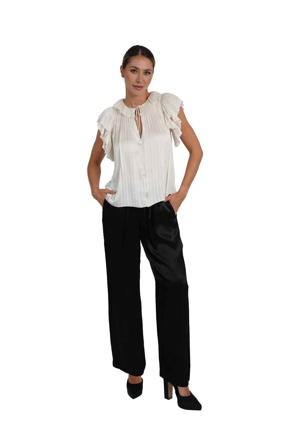 Love Token - Daphne Flutter Sleeve Top