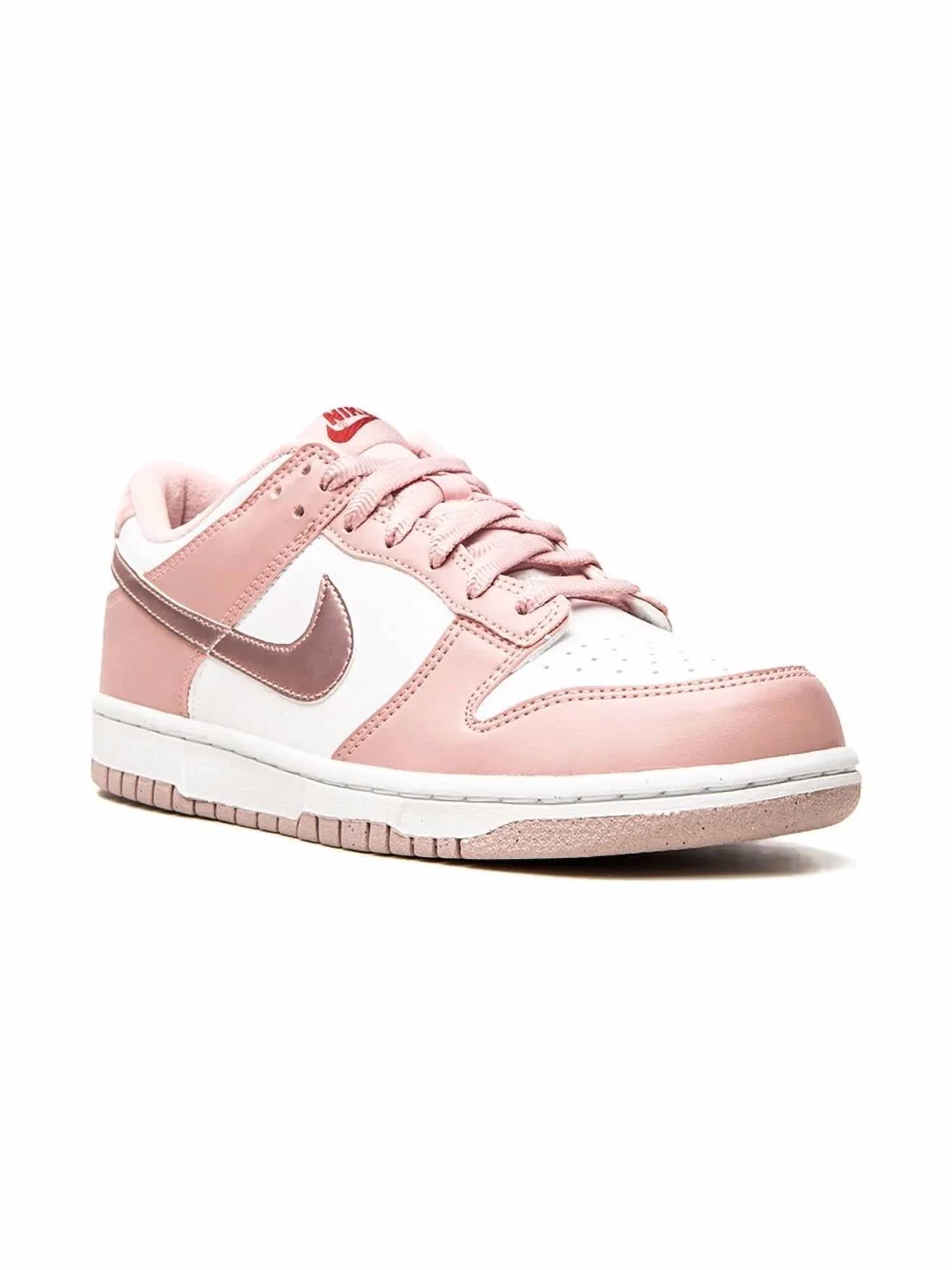 Nike - Girl's Dunk Low Sneakers