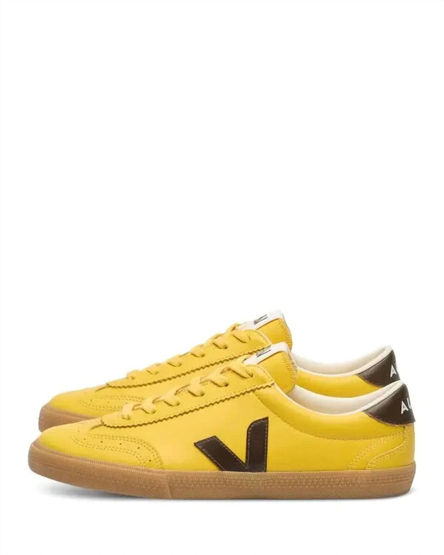 Veja - Women's Volley Ball Shoes