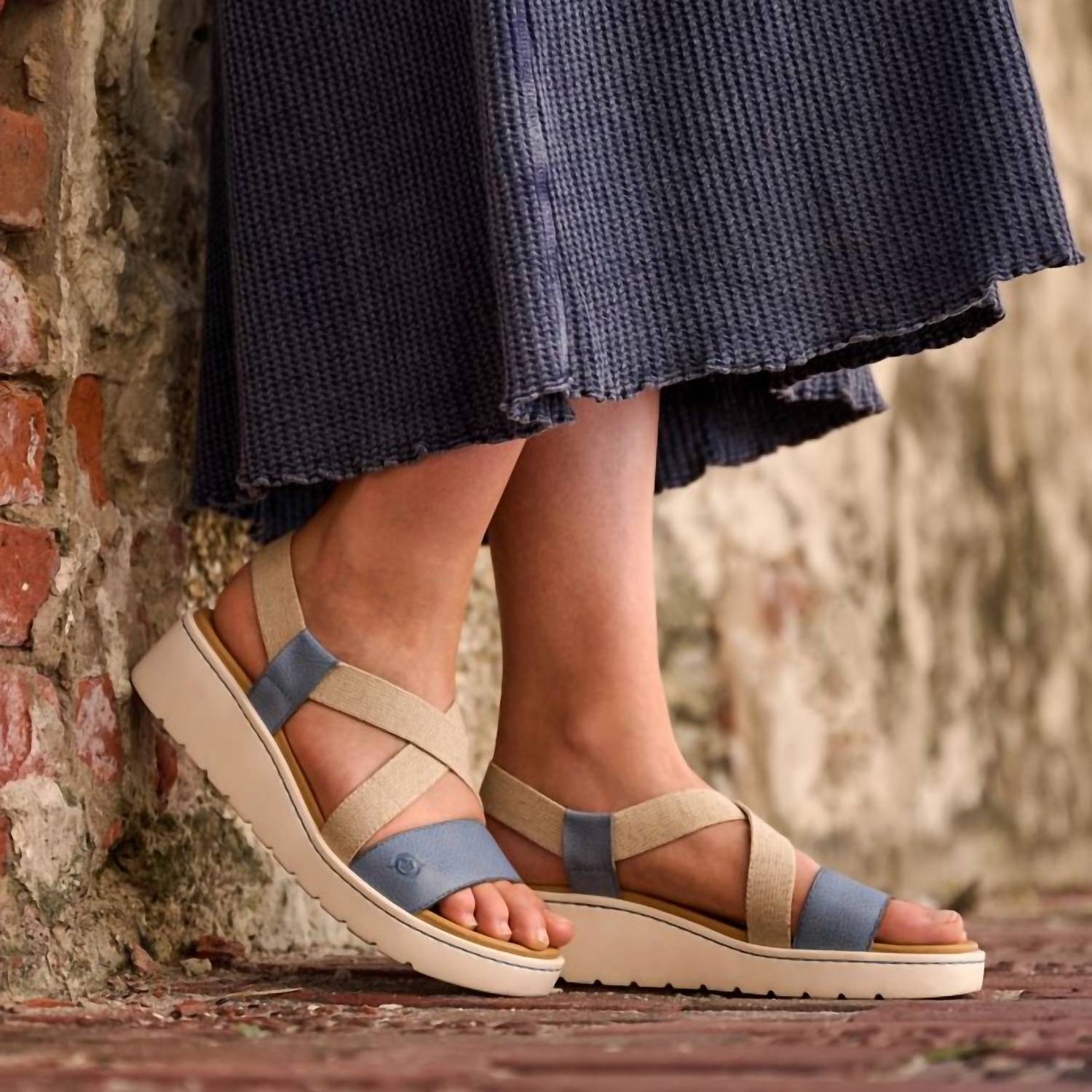 Born - Women's Kasady Wedge