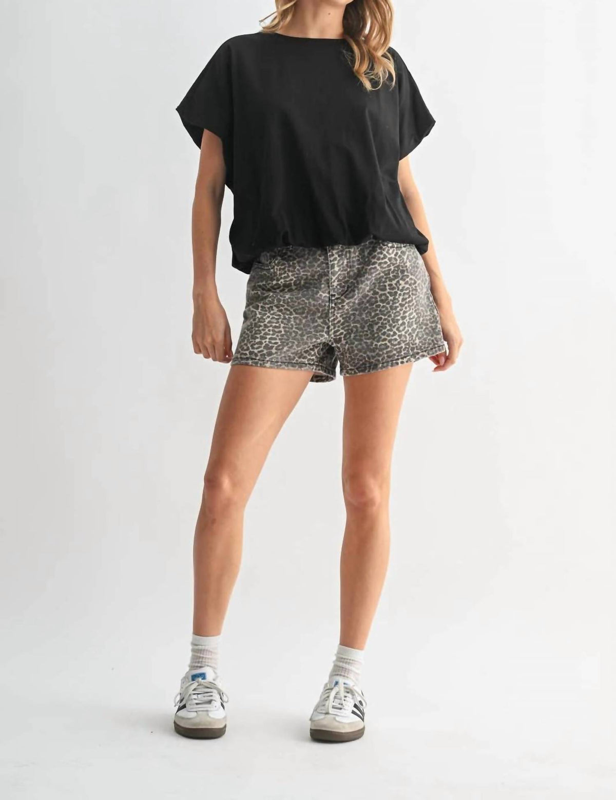 Wishlist - BUBBLE HEM KNIT TOP