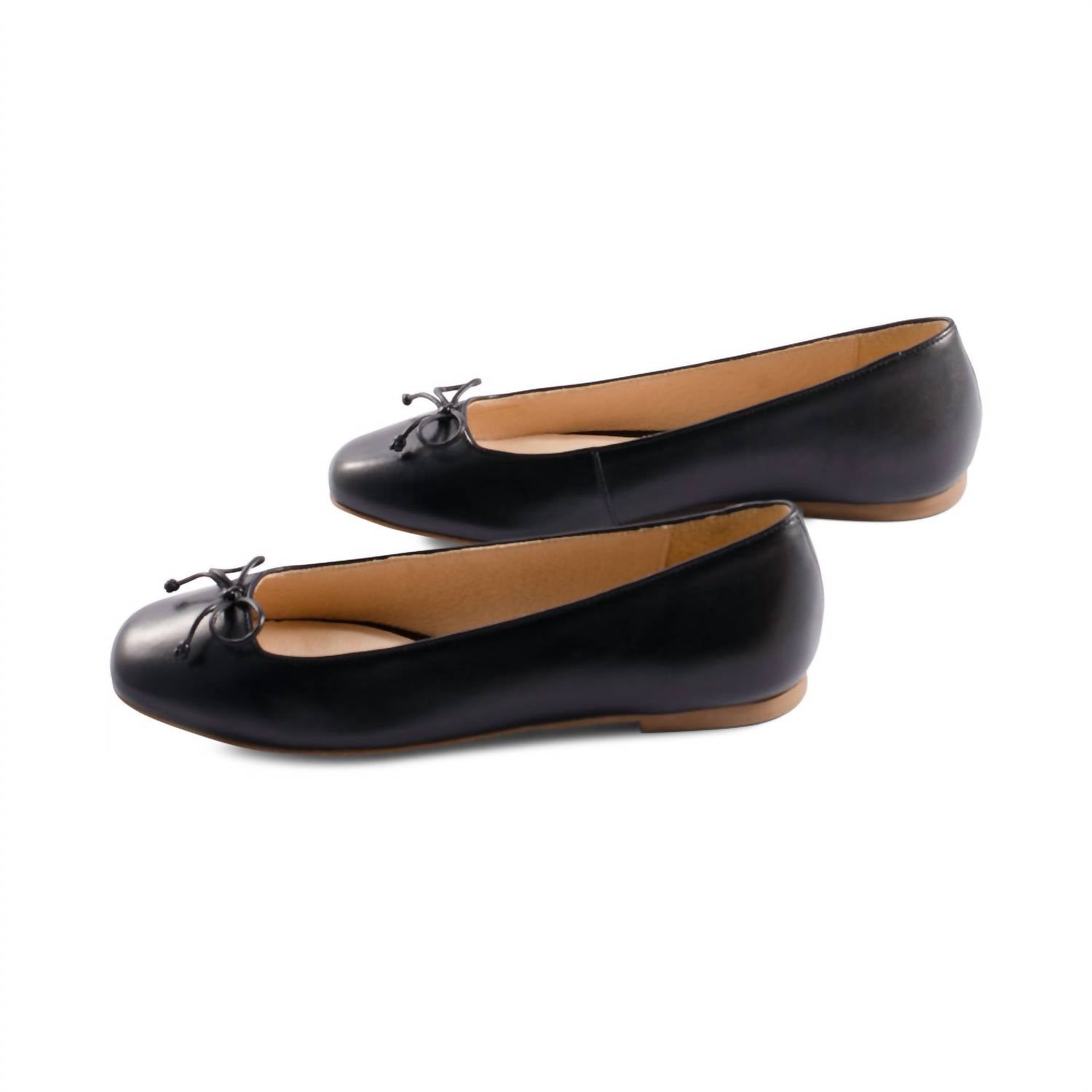 Jack Rogers - Women's Kenlyn Leather Slip On