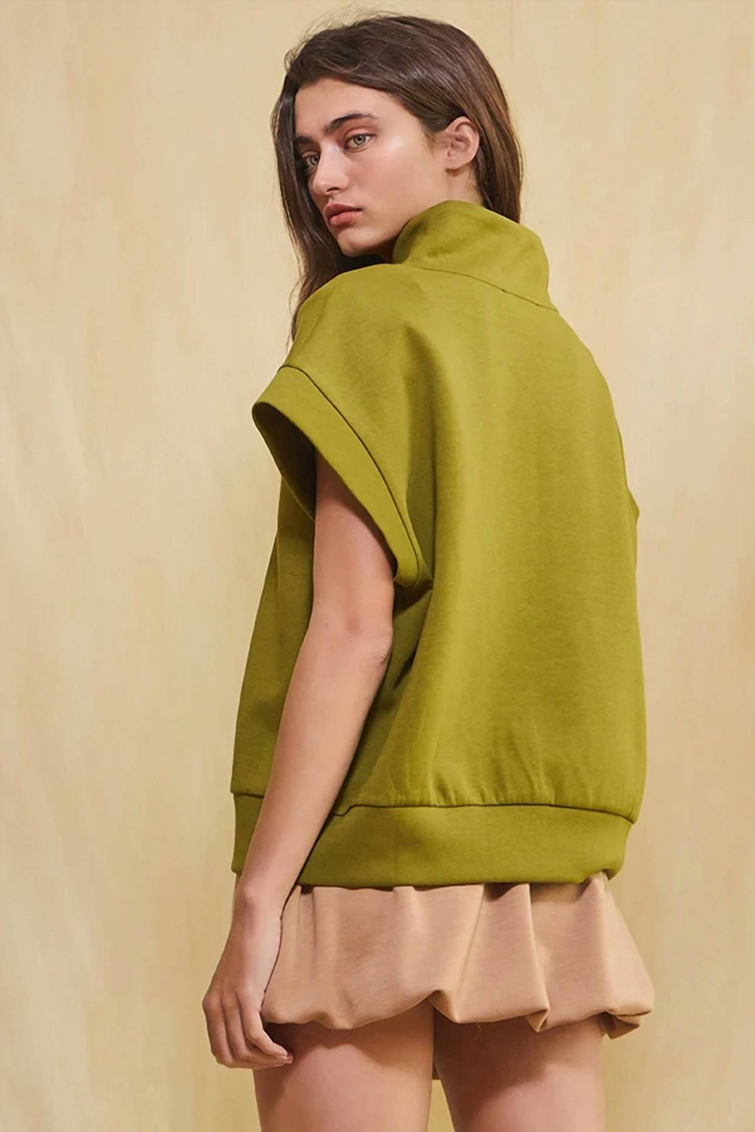 Bucketlist - Modern Motion Half-zip Top
