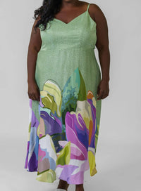 -Bl^Nk- - Aemee Floral Sleeveless Dress - Plus