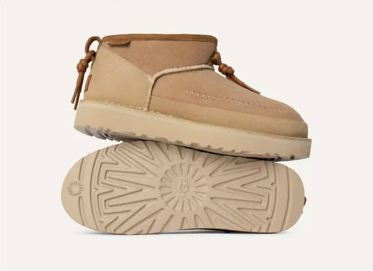 Ugg - WOMEN'S ULTRA MINI CRAFTED REGENERATE BOOT